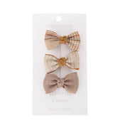 Trio de barrettes en tissus sur carton