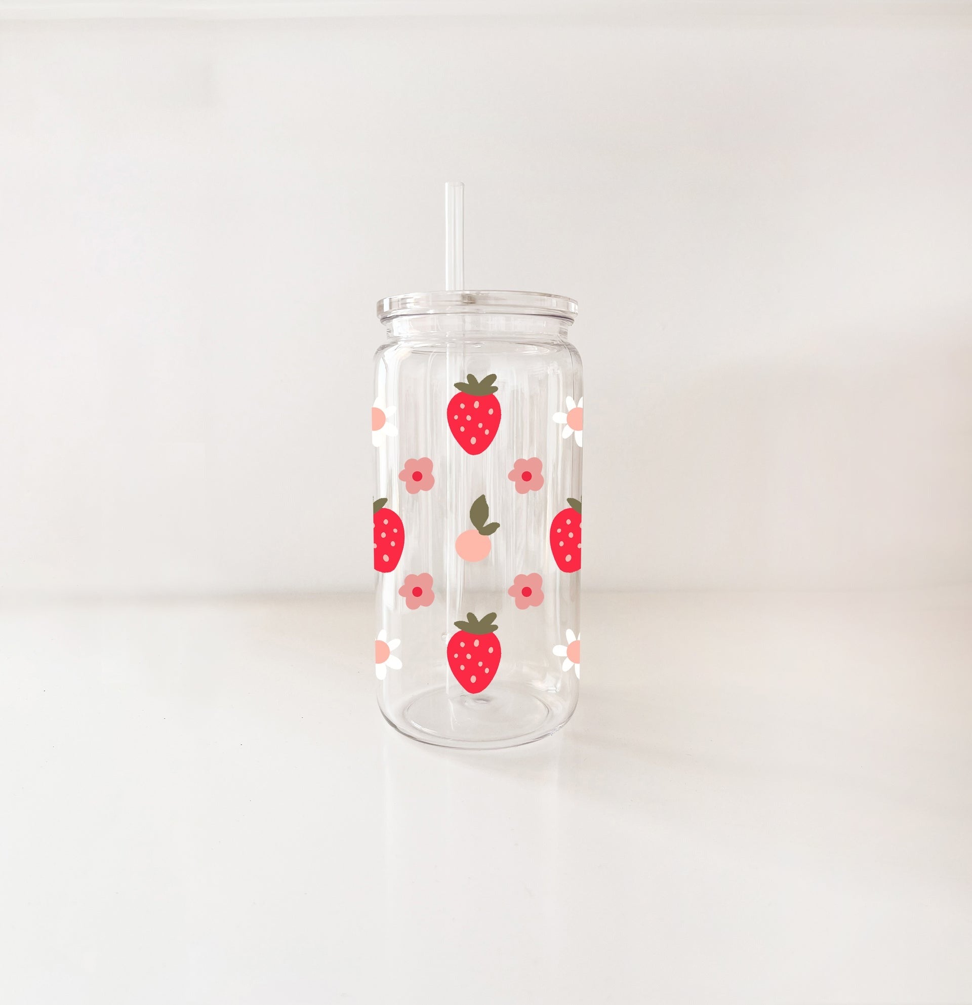 Verre en plastique - Fraises et fleurs