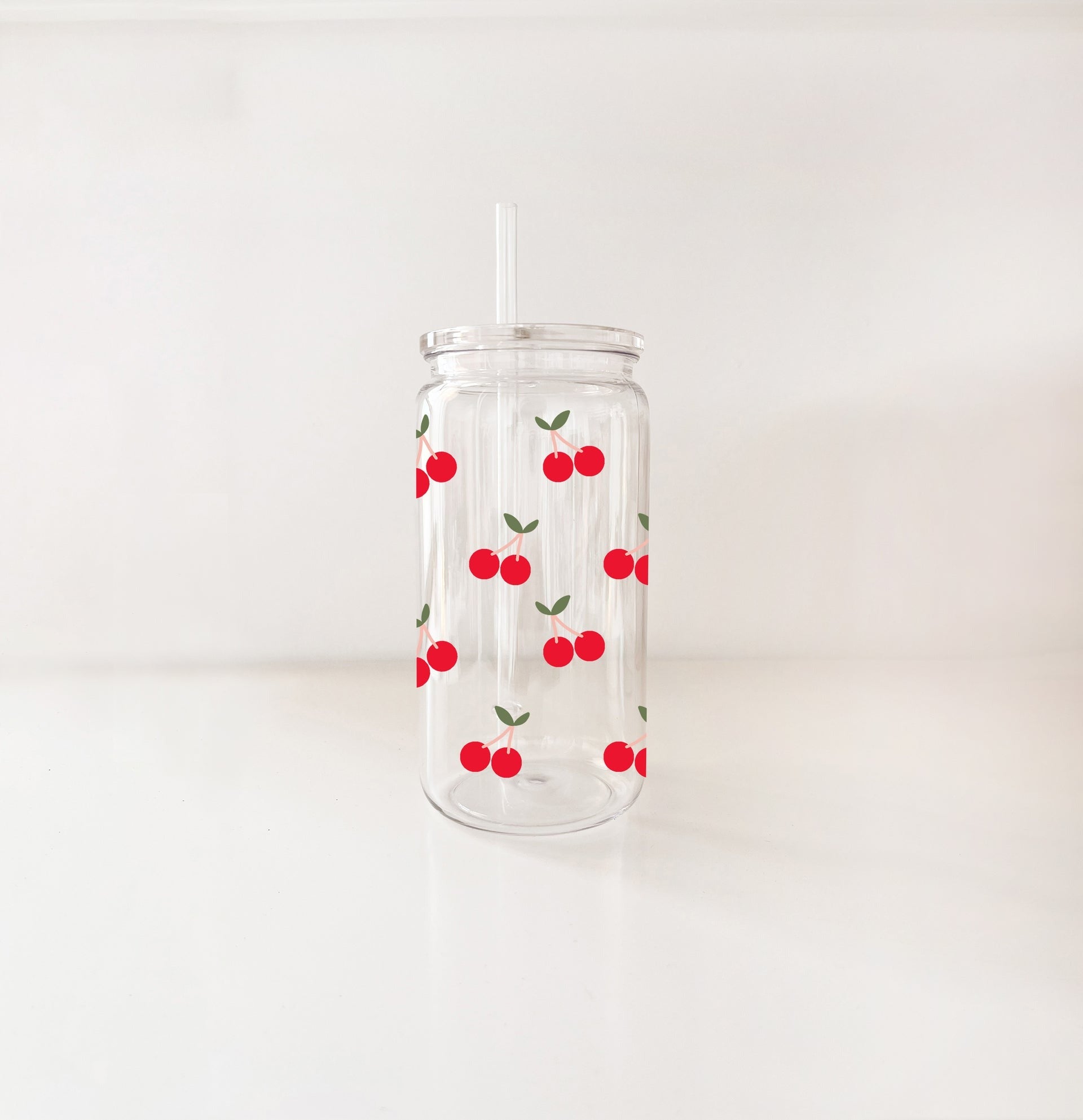 Verre en plastique - Petites cerises