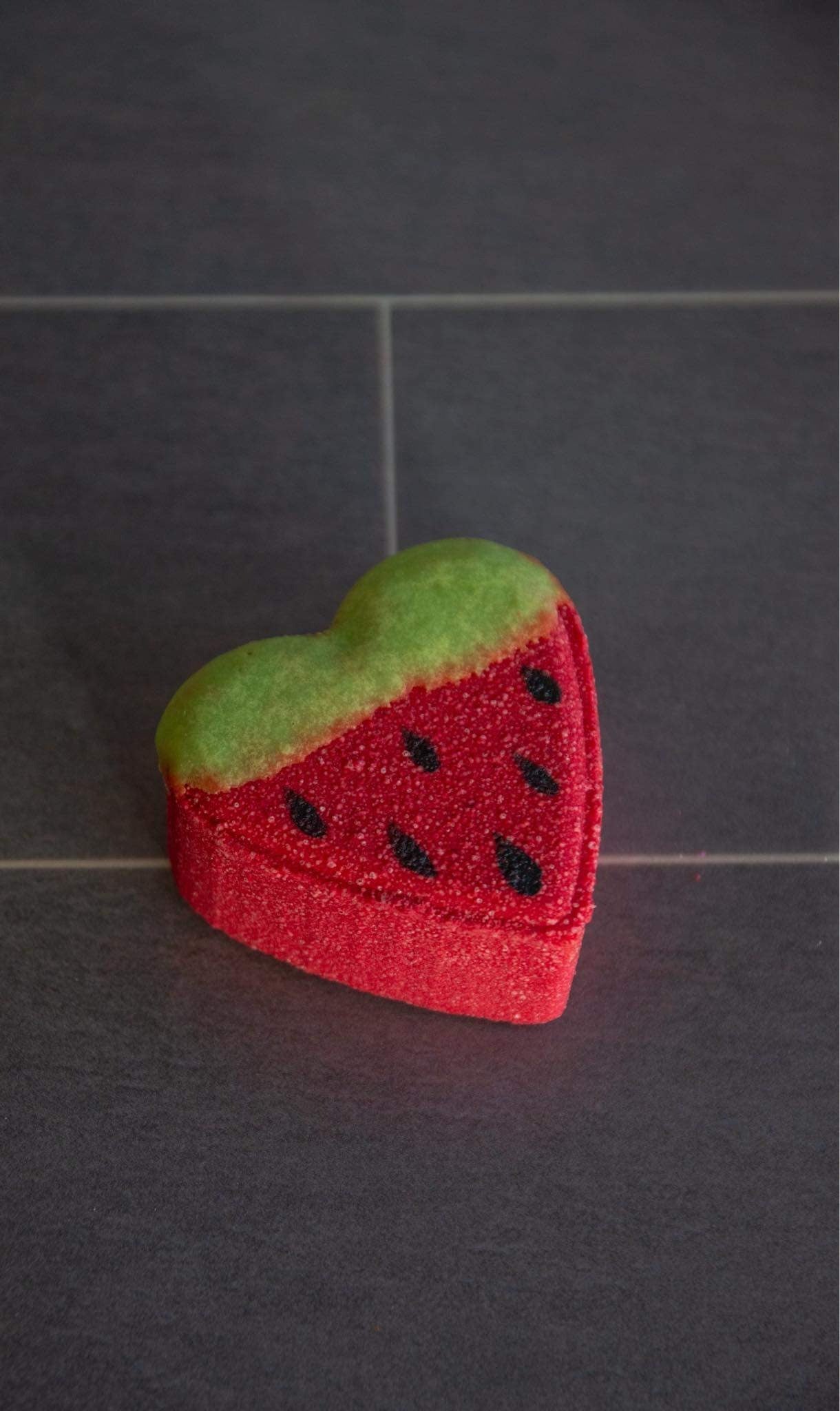 Bombe de bain – Cœur à la fraise