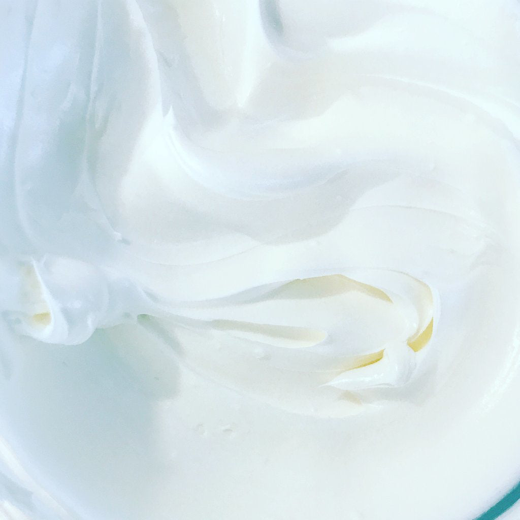 Beurre corporel naturel fouetté 9 fl oz-Freesia Blanc + Orchidée + Vanille