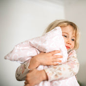 Oreiller pour enfant - Pétales d'orangée