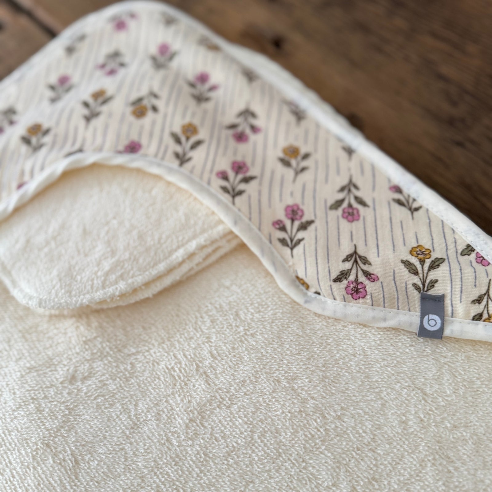 Serviette de bain pour bébé