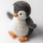 Peluche - Pingouin cacahuète moyen RÉSERVATION