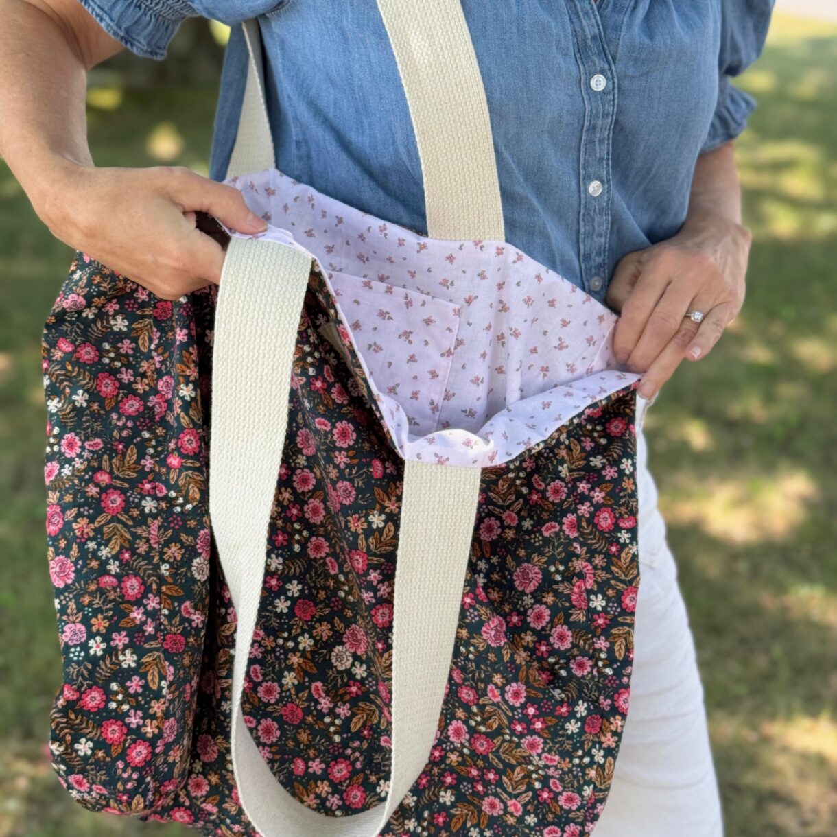 Sac cabas en corduroy fleuri
