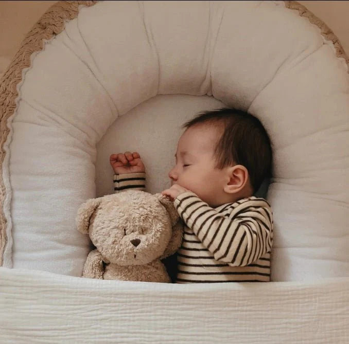 Petit ours sensoriel Moonie - Cappuccino