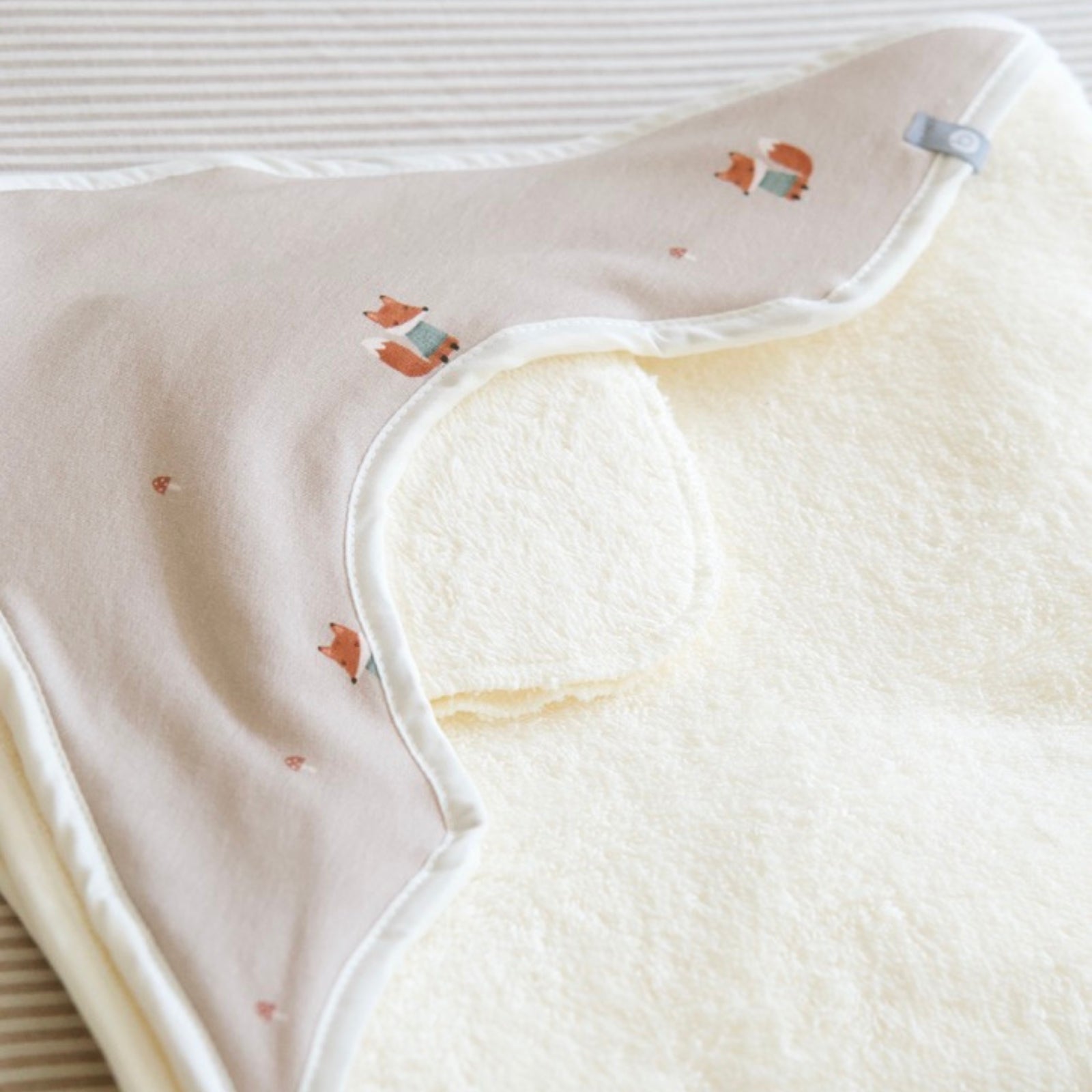 Serviette de bain pour bébé