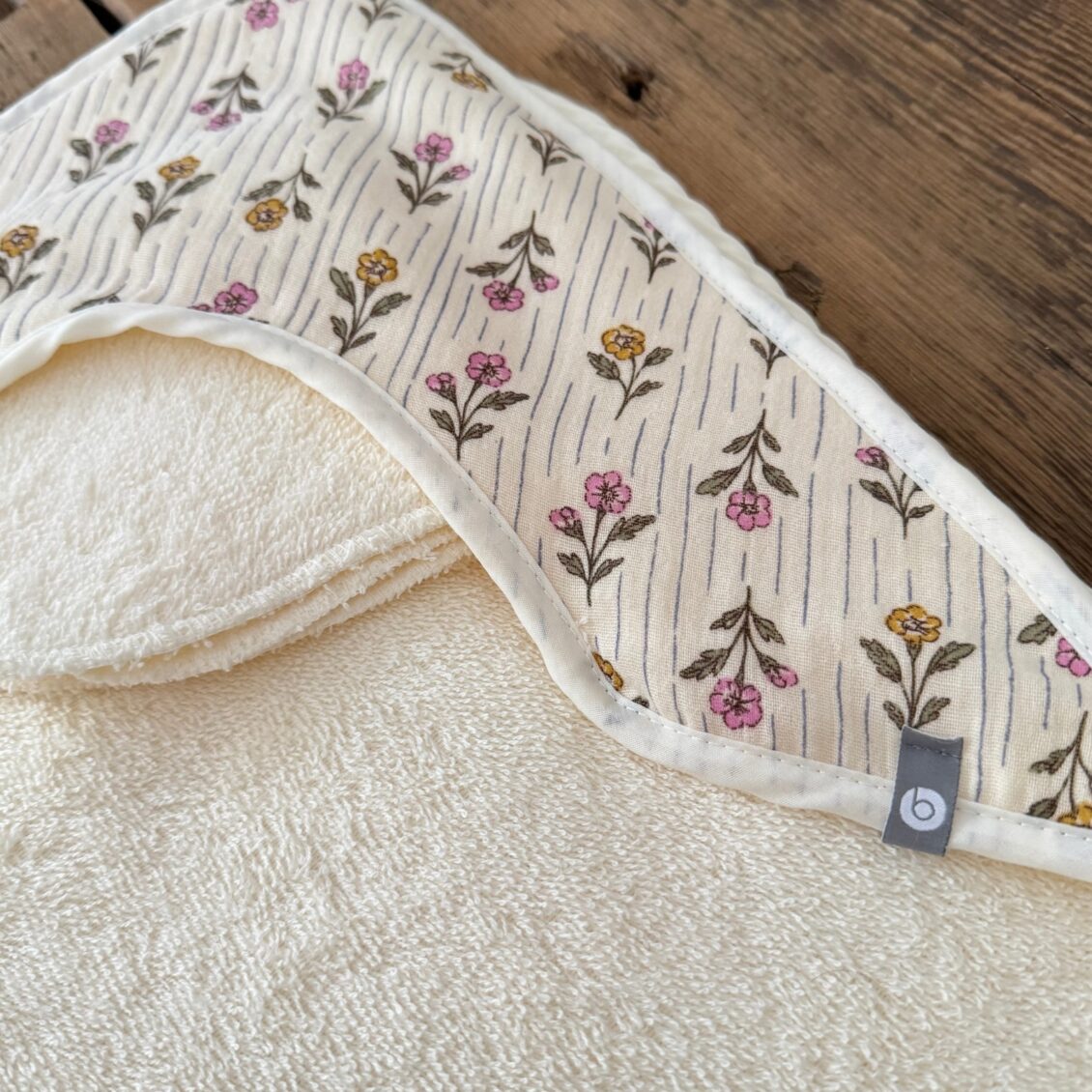 Serviette de bain pour bébé