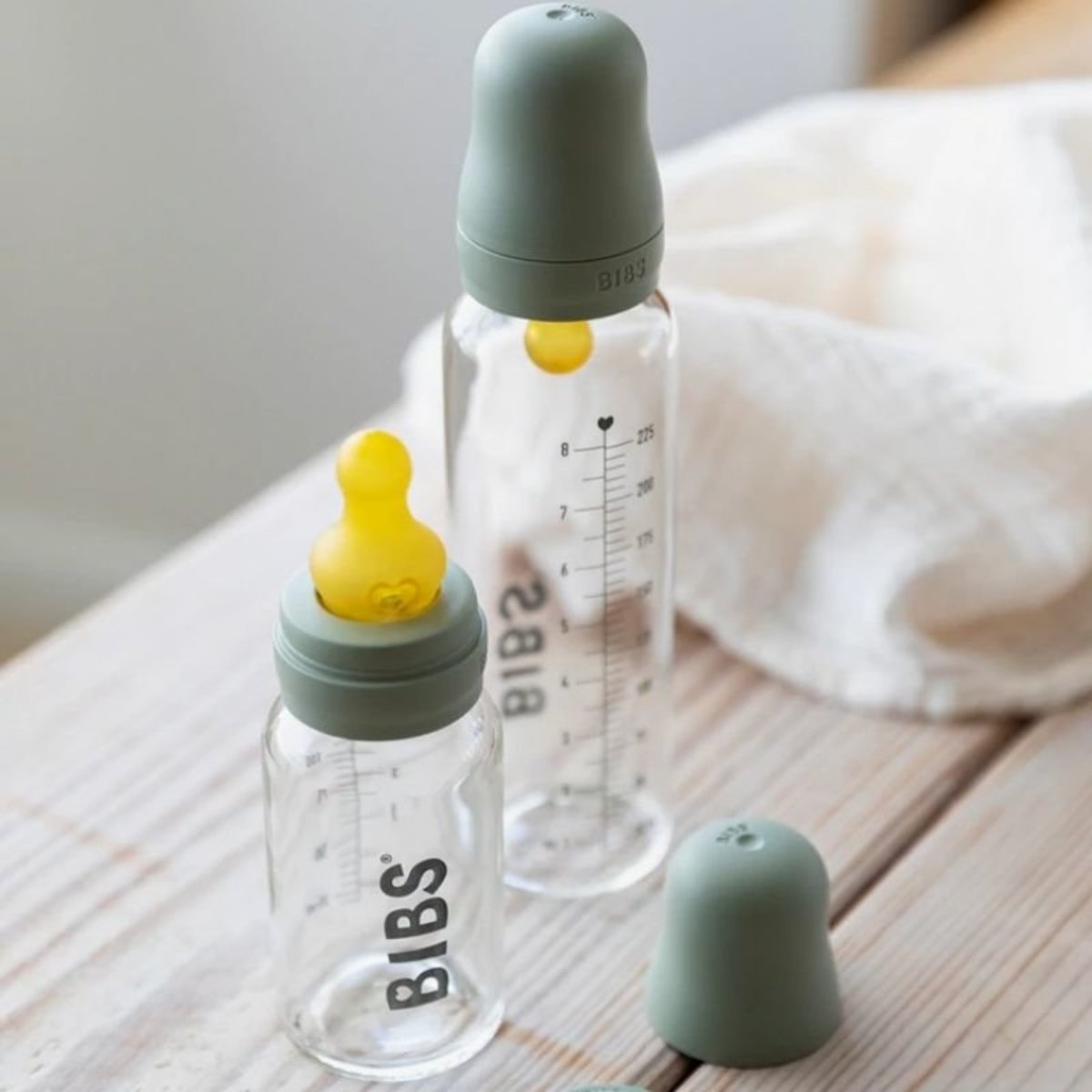 BIB-5014250-BIBS-Baby-Bottle-225-Sage-WEB_1.jpg