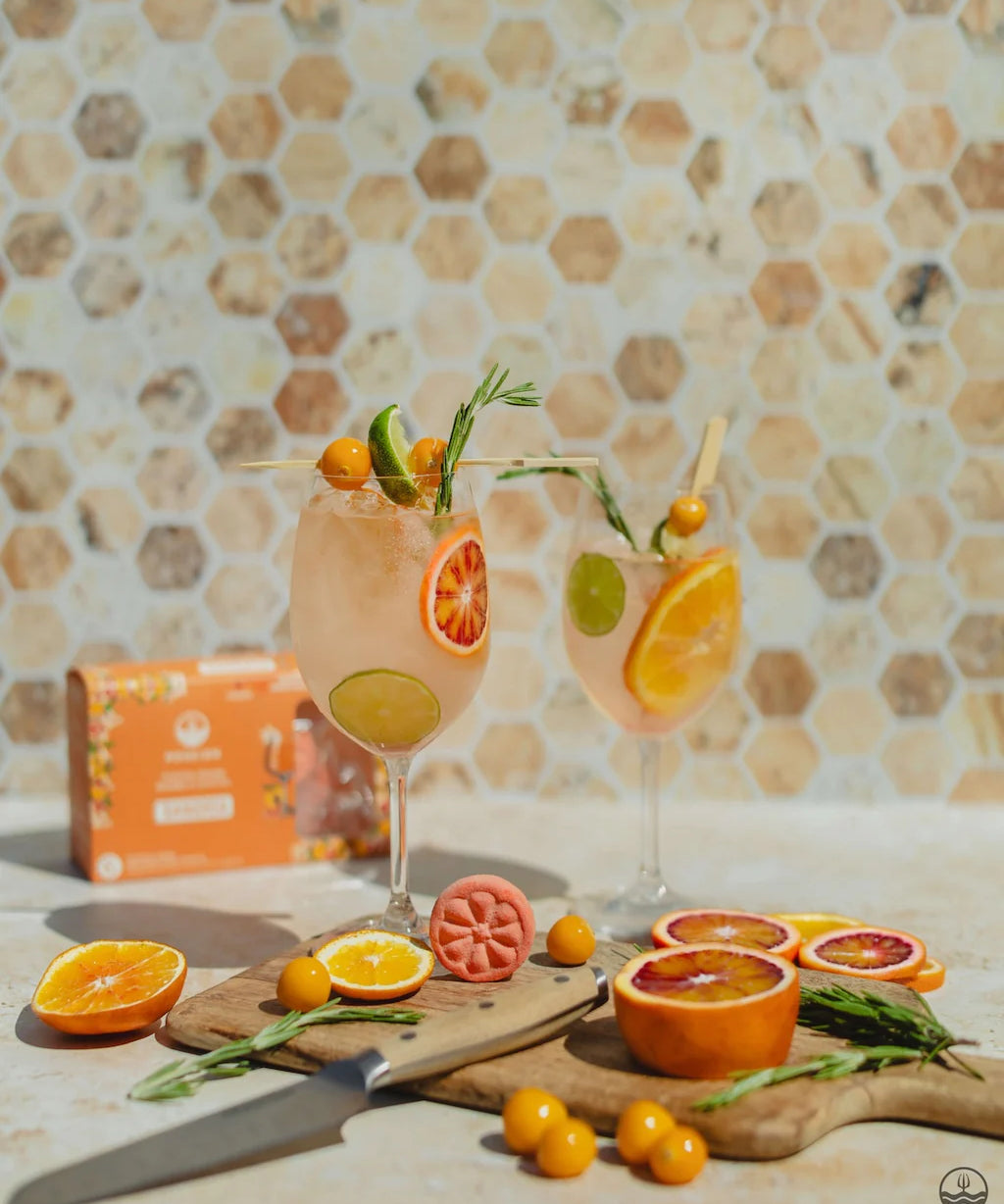 BloodOrange_Apricot_OrangeBlossom_Sangria_CocktailBombs_Poseidn_1.webp