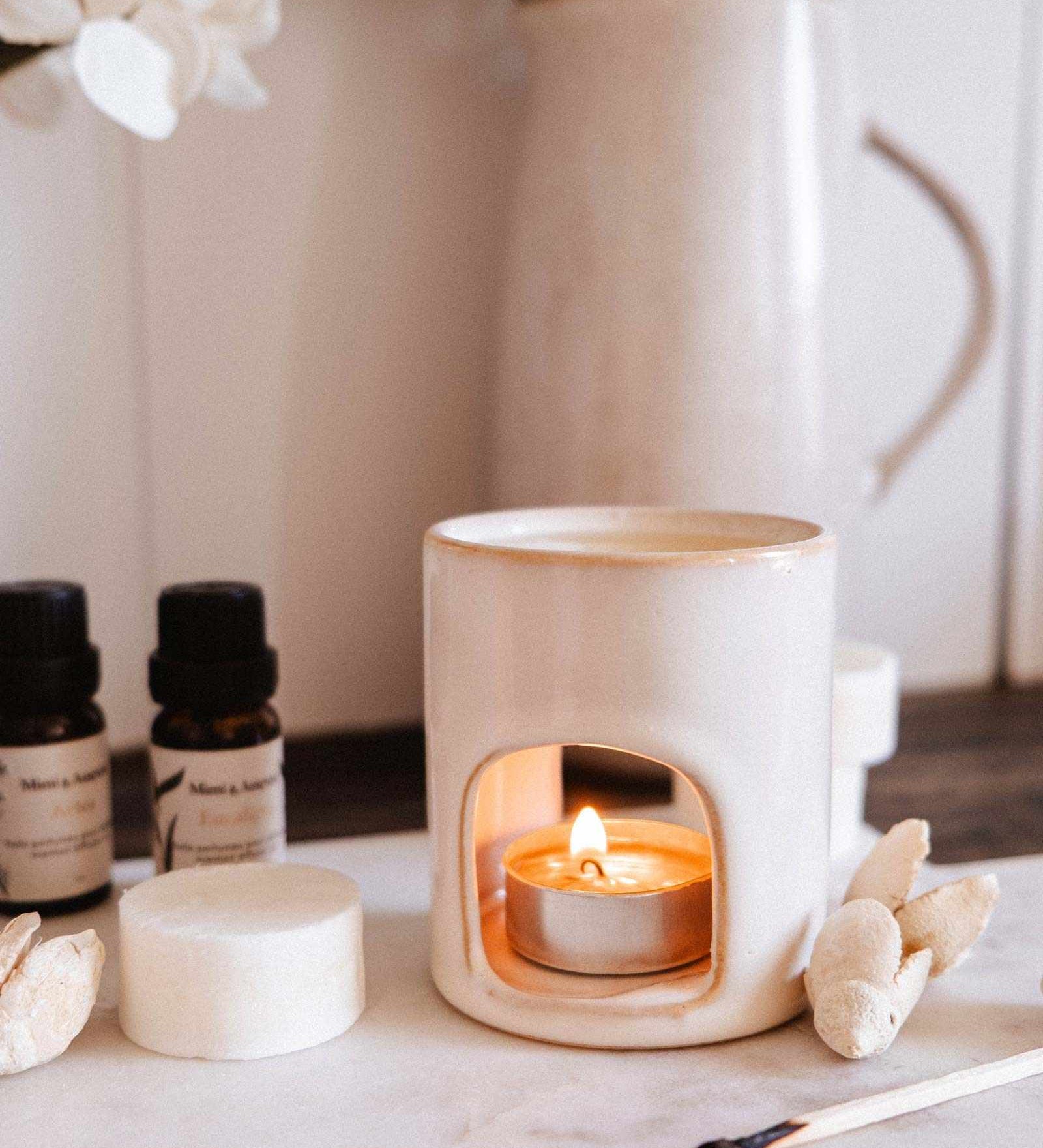 Mini-Aroma-Diffuser-mimi-and-august-02.jpg