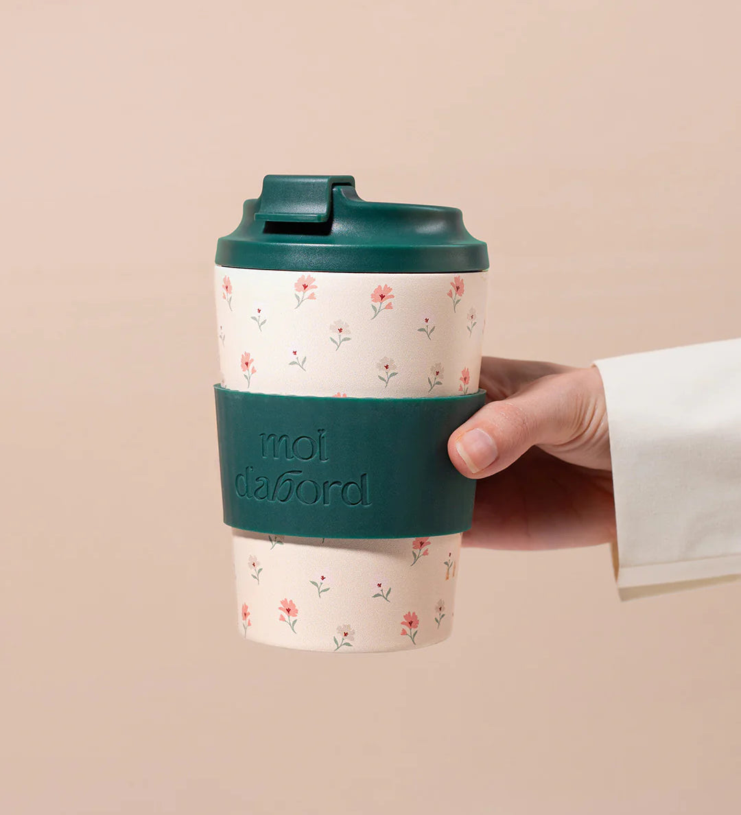 Tasse-de-voyage_Douceur-fleurie_01_c3dda058-b125-4924-80f5-298904499929.webp