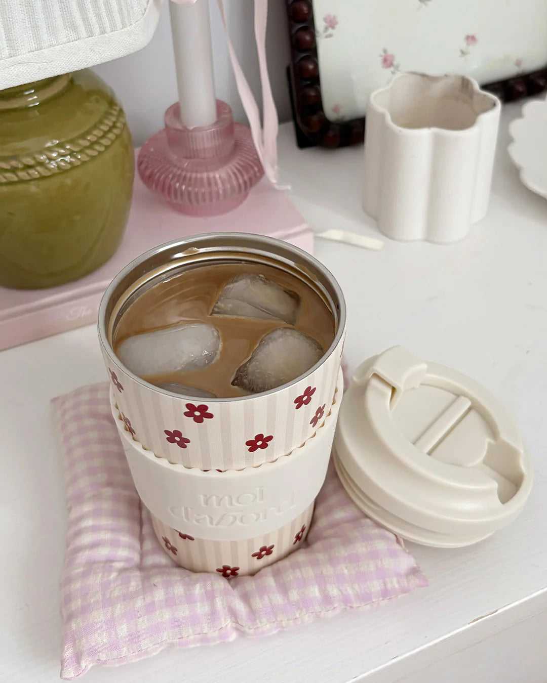 Tasse de voyage isotherme Rayures florales
