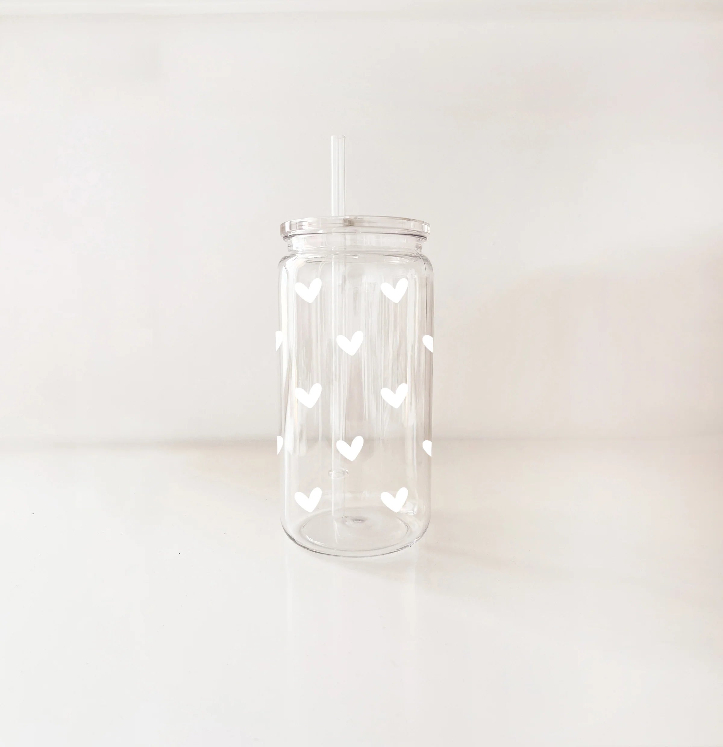 VERREPLASTIQUE_PETITSCOEURSBLANCS_81721572-f02f-4964-a3fe-26a6614c0a6d.webp
