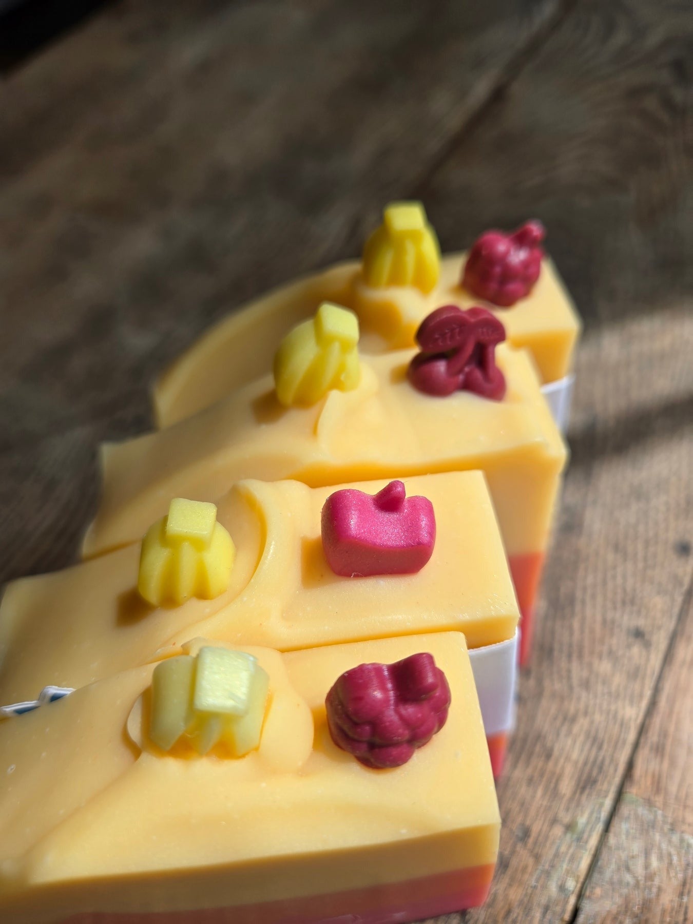 Savon - Pêche banane grenadine