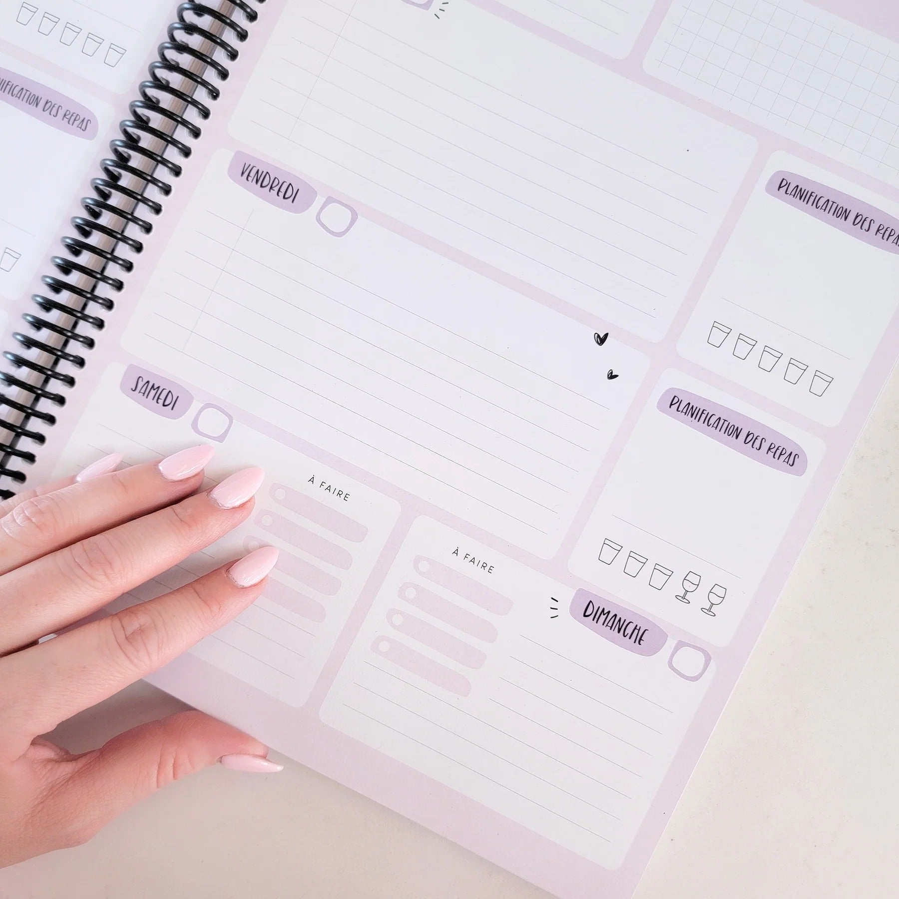 Agenda 4e édition _ non-daté - Jenna
