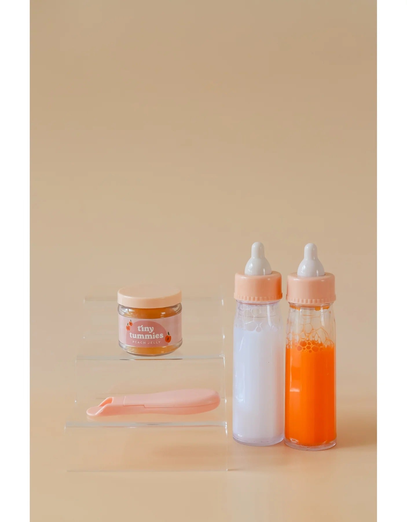 Ensemble de lait et jus en bouiteilles pour poupée
