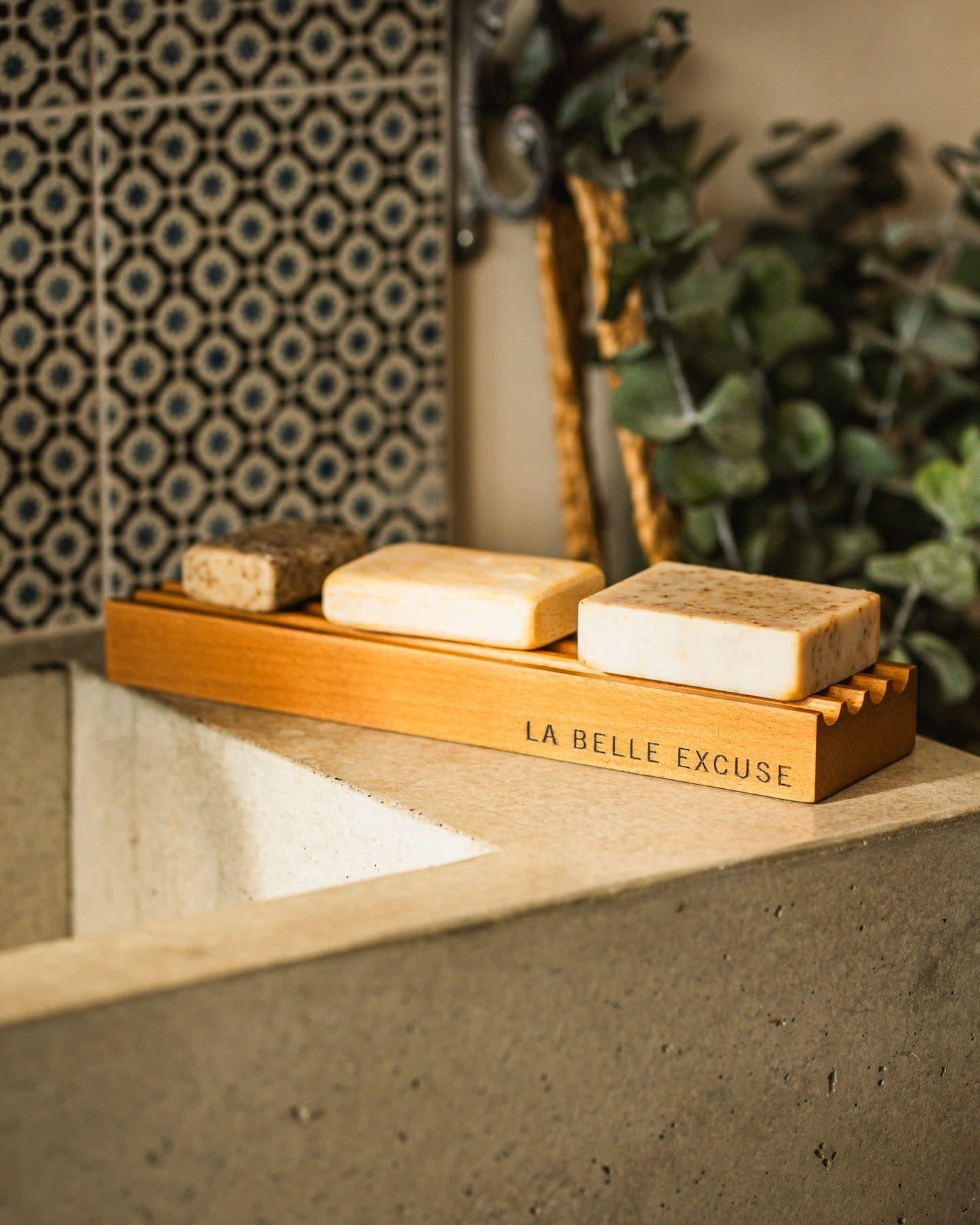 Plateau porte savon en bois