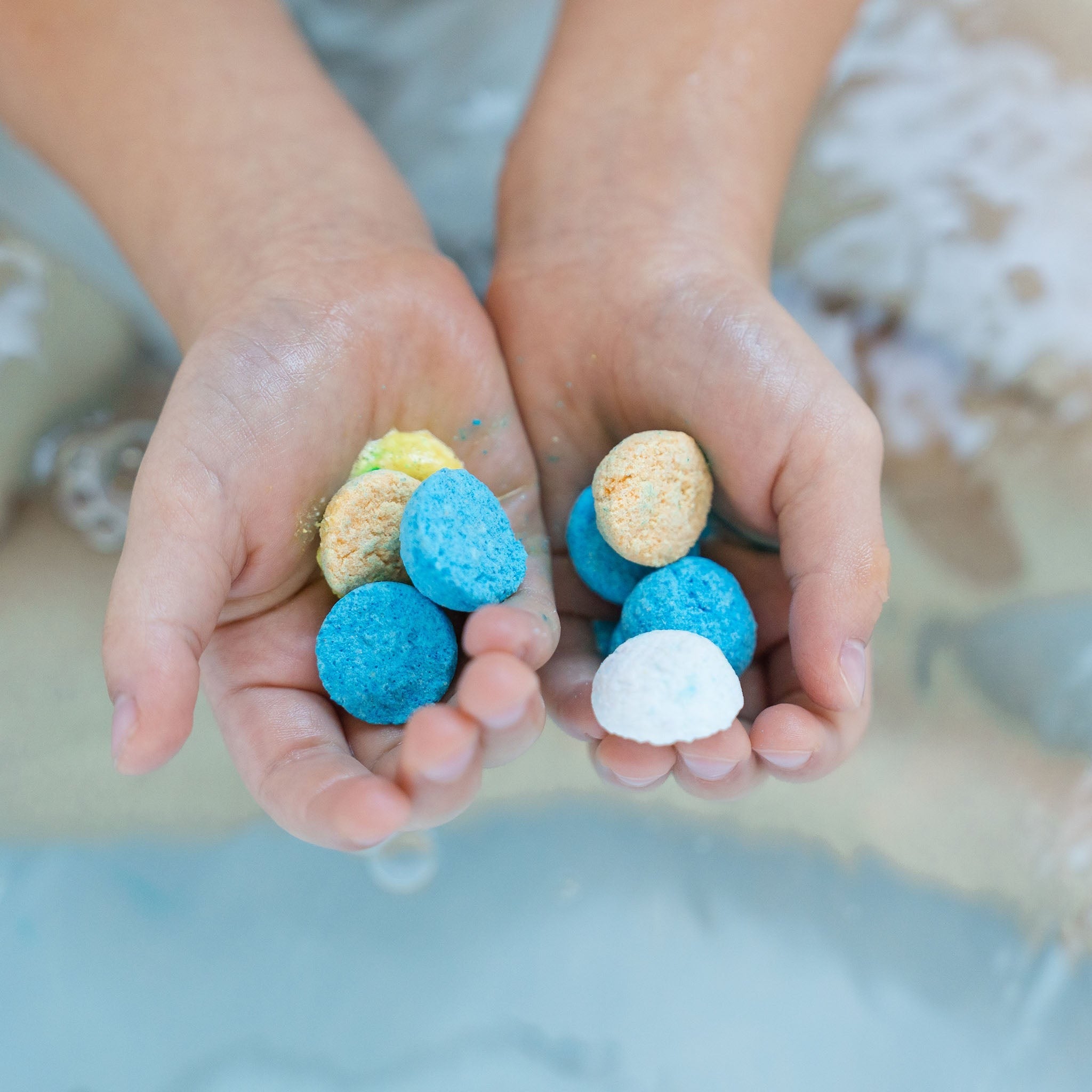 Bombe de bain - Nourriture pour poissons Funky - Bleu Hullabaloo