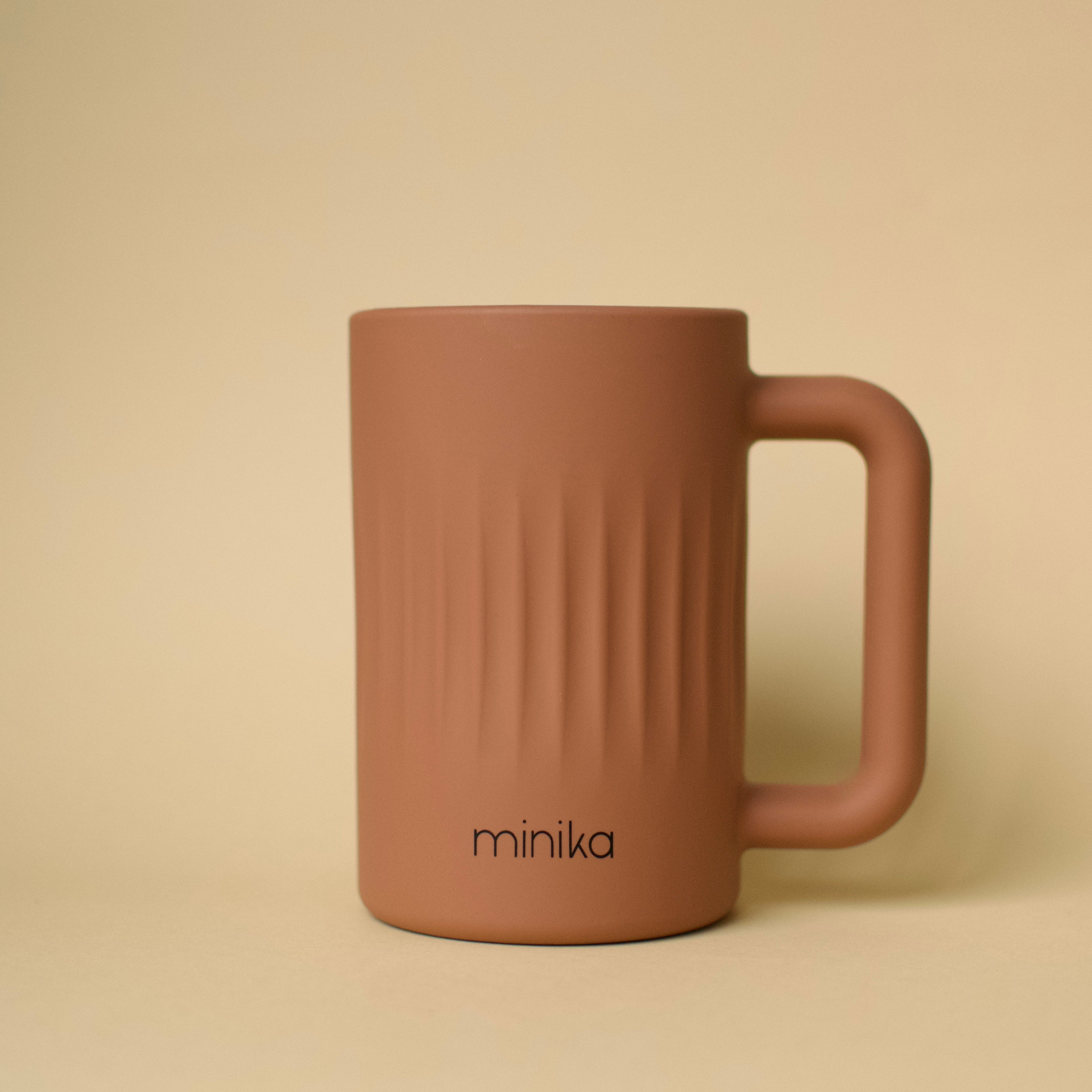 Tasse de rinçage pour le bain