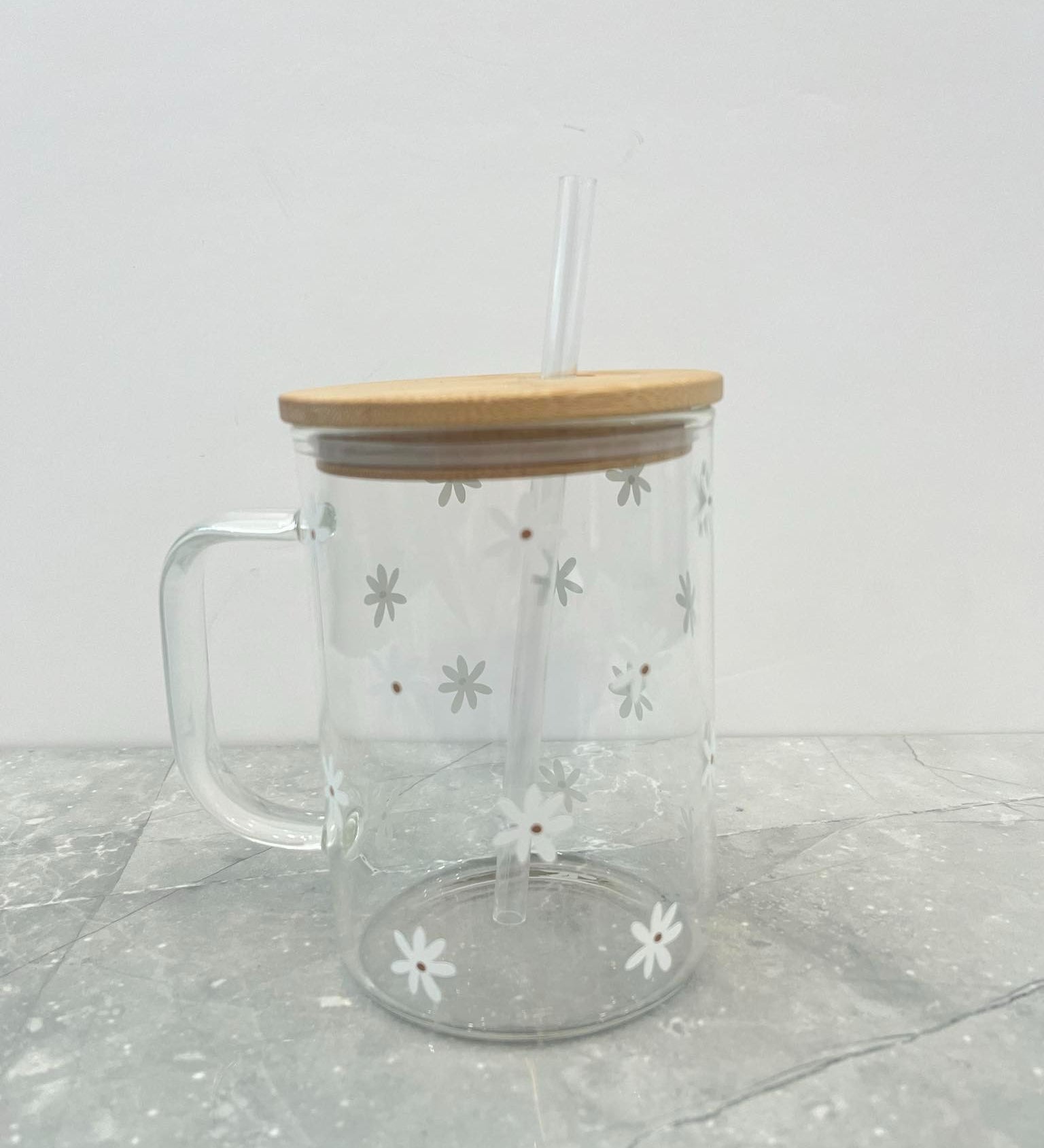 tasse1_25ba10c3-bf45-47fe-8991-6fab58006104.jpg