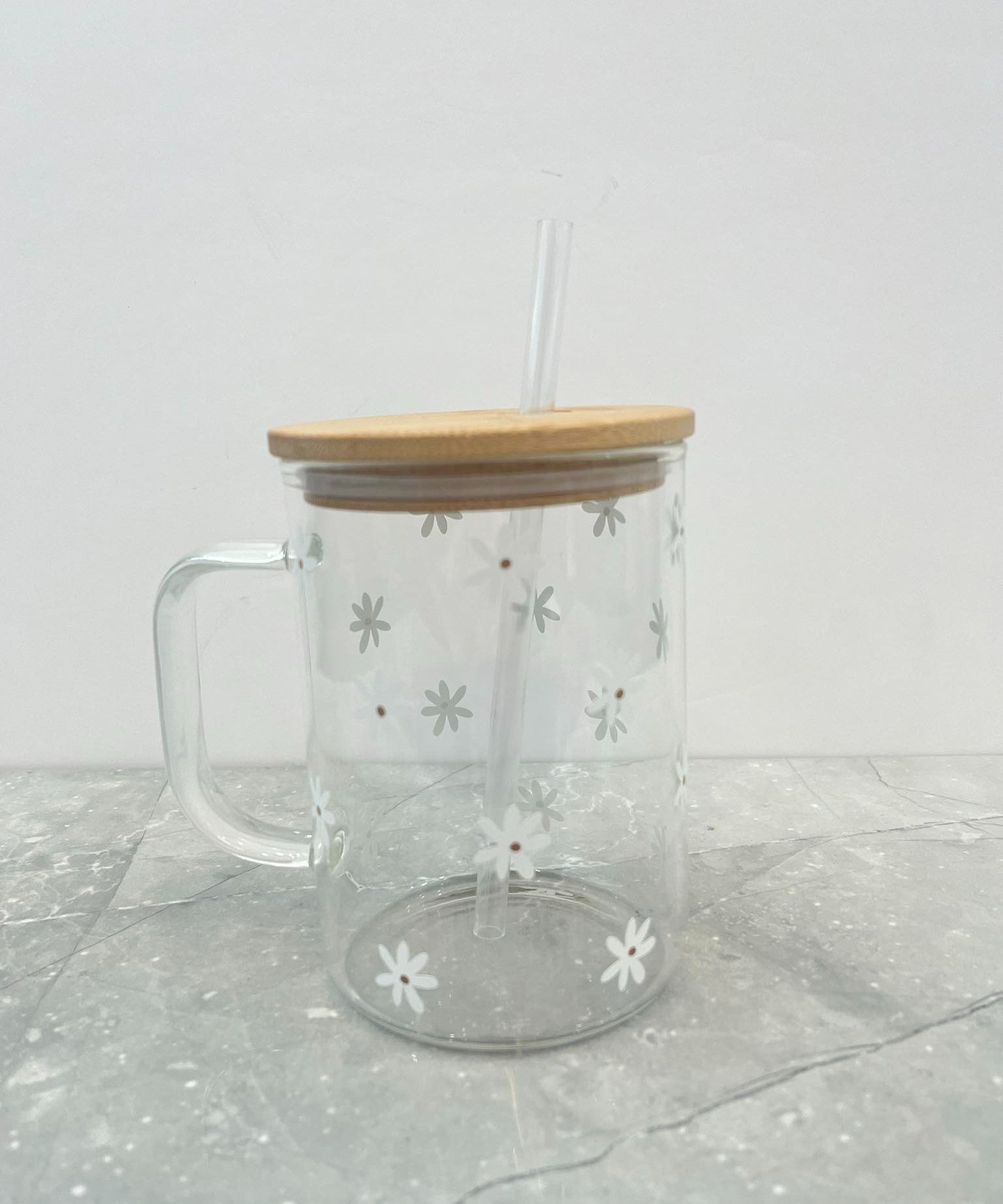 tasse1_25ba10c3-bf45-47fe-8991-6fab58006104.jpg