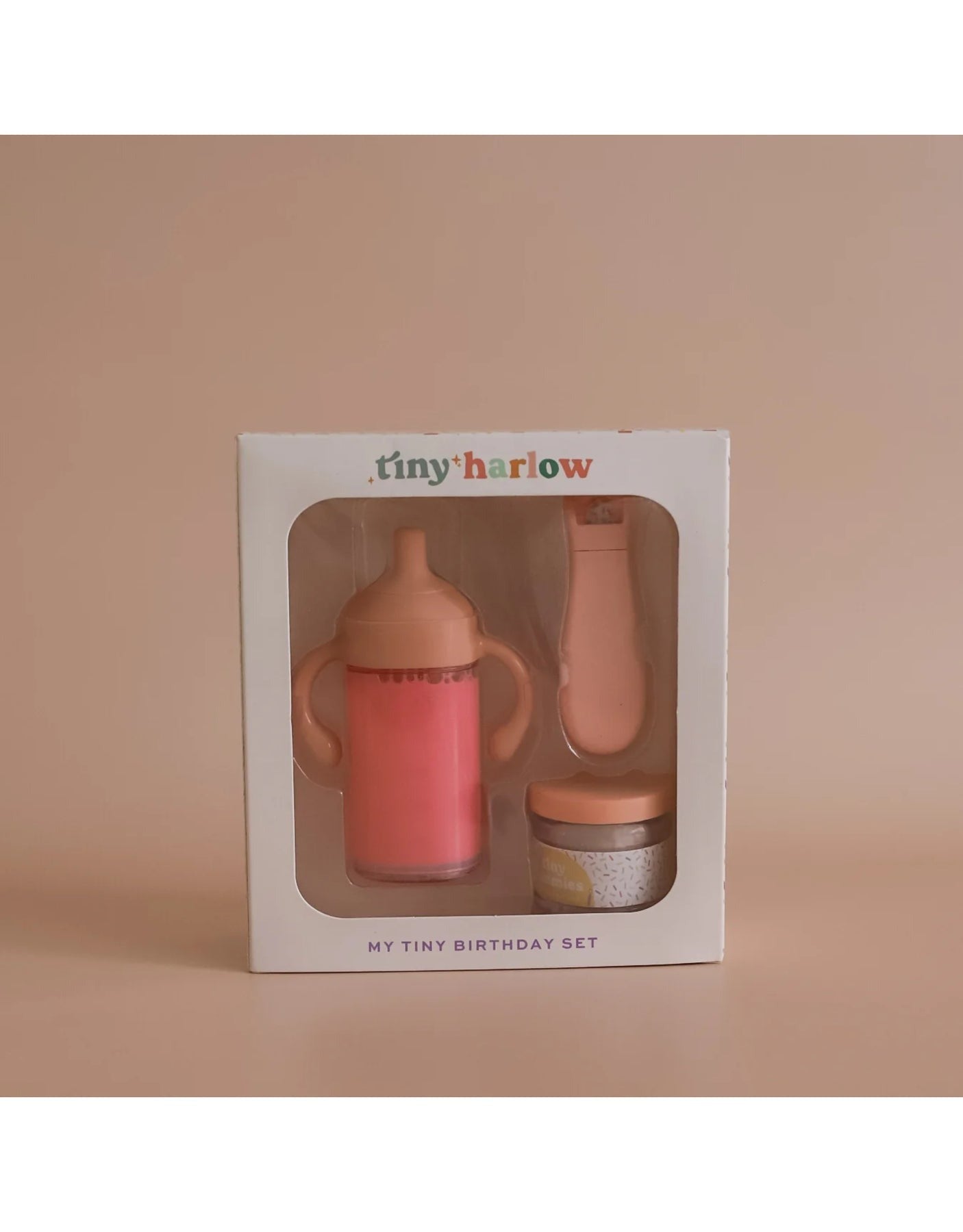 Coffret Cadeau - Gâteau d'Anniversaire et Lait à la Fraise