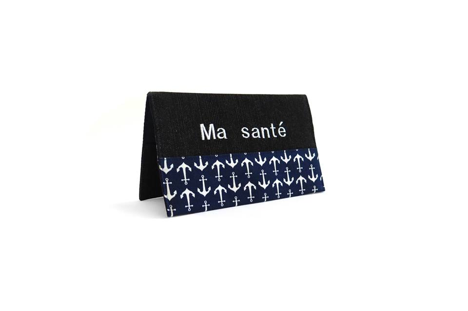 Protège carnet santé personnalisé fille Ancre marine