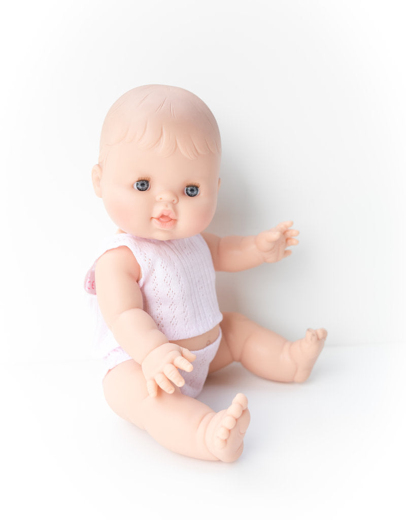 Poupée Bébé Rose en pyjama