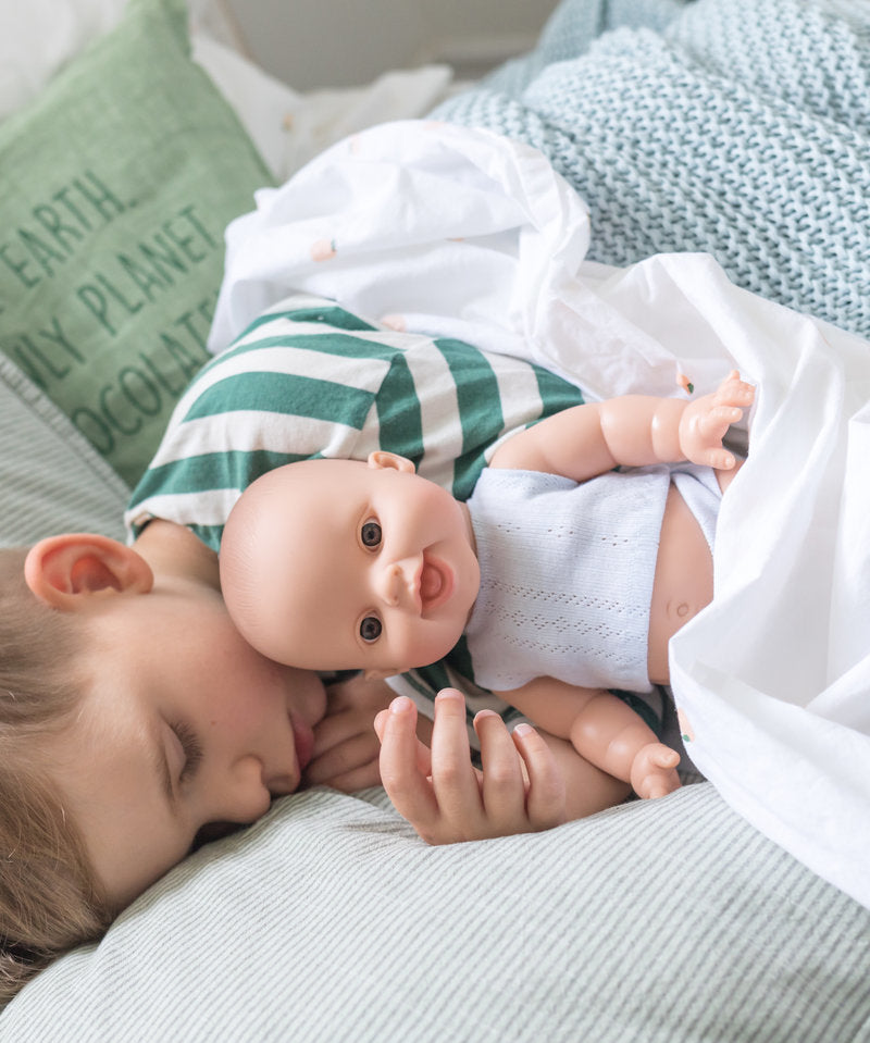 Poupée Bébé Carl en pyjama