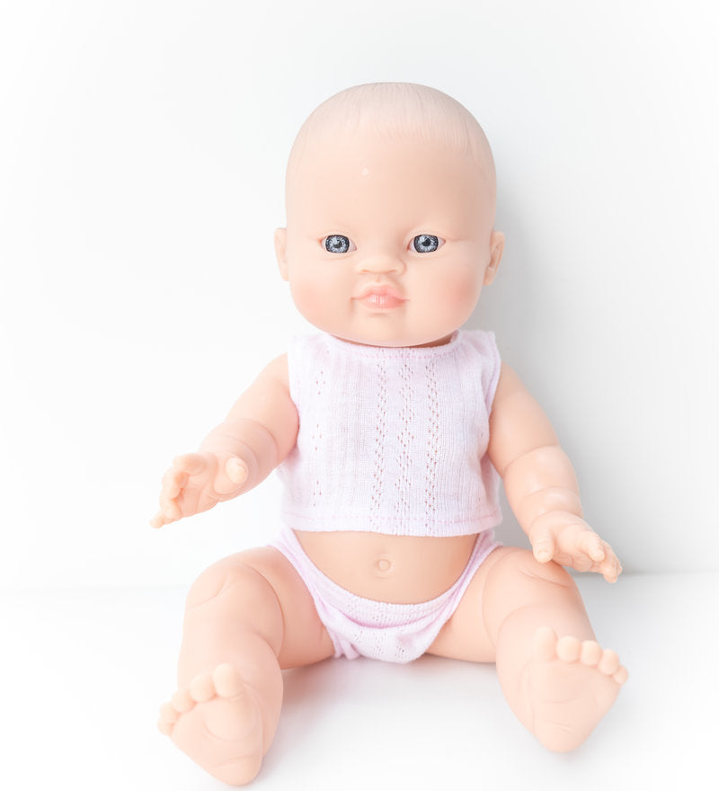 Poupée Bébé Lily en pyjama