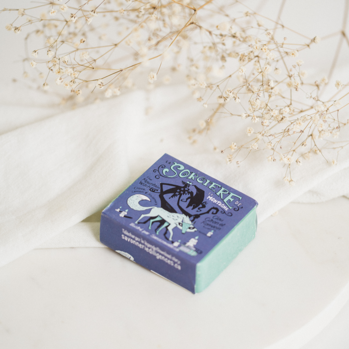 LA SORCIÈRE DE LA MONTAGNE – SAVON CLOU, CITRON ET ROMARIN – SAVONNERIE DES DILIGENCES