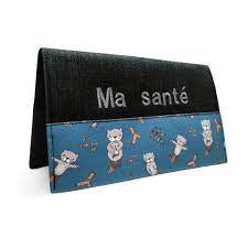 Protège carnet santé personnalisé gars Loutre