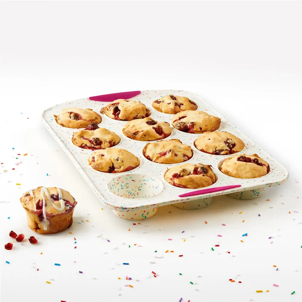 Moule-a-muffins-12-en-silicone-confetti.webp